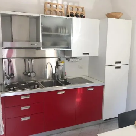 Beautiful 2 Bedroom Unit * CASTELBIANCO