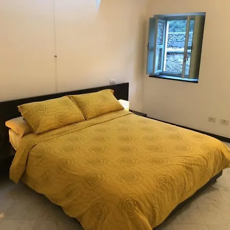 Beautiful 2 Bedroom Unit